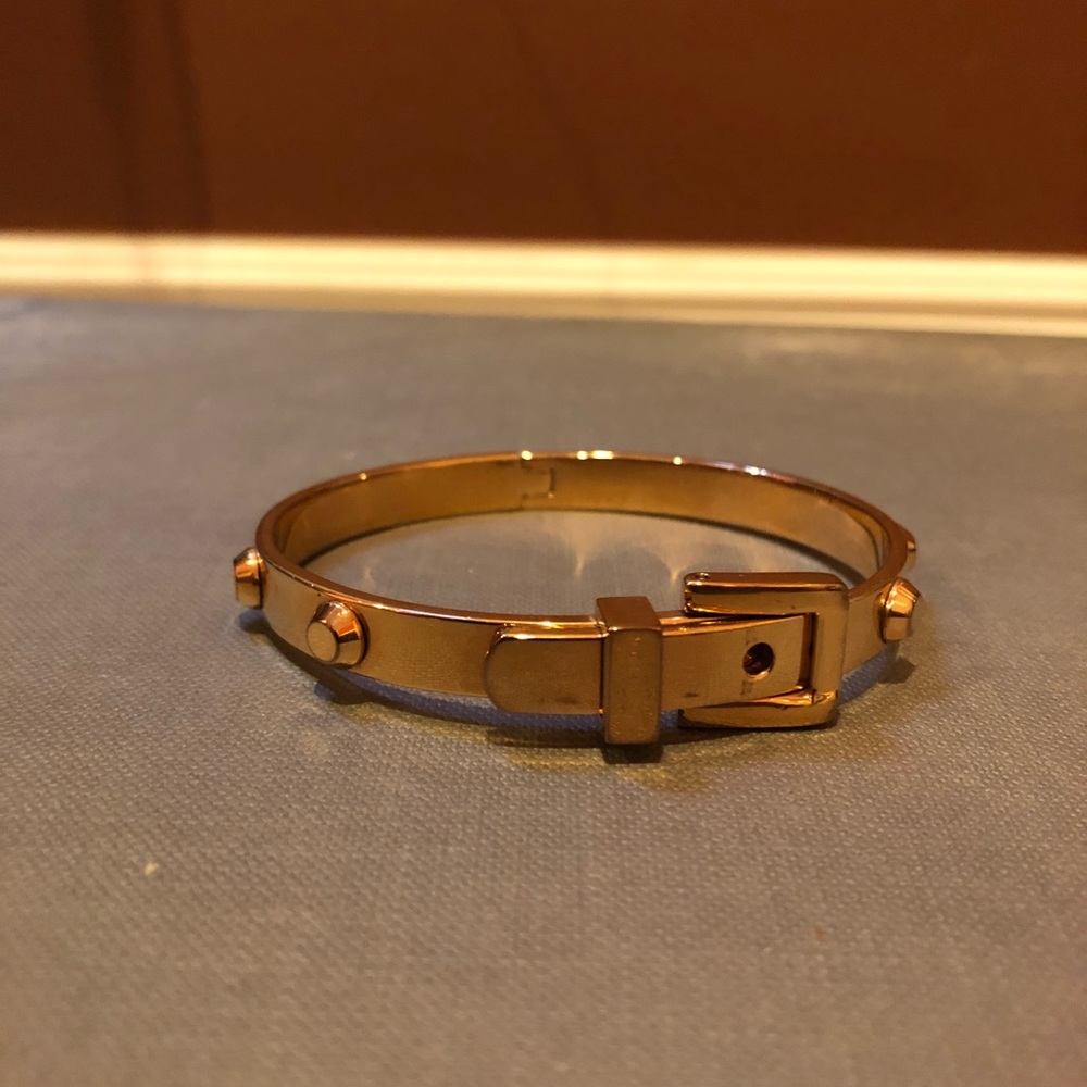 Michael kors rose gold belt buckle bracelet